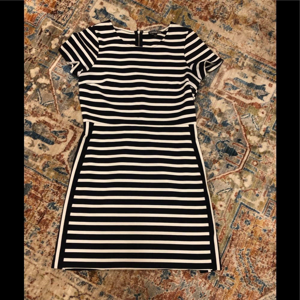 Express, Size 8 Navy and White Striped Dress